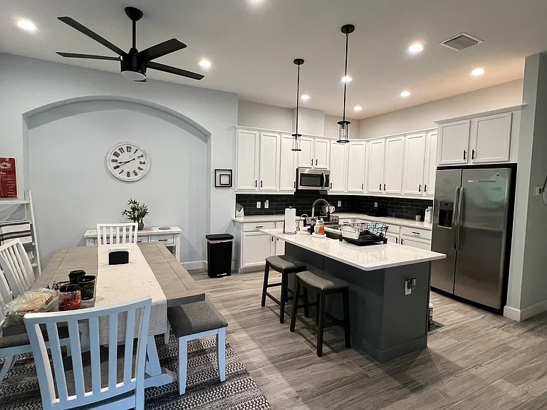Isla Bella Cir — Photo 30
