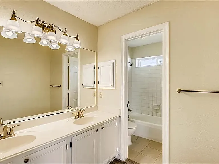 2971 Seguin Trl — Photo 22