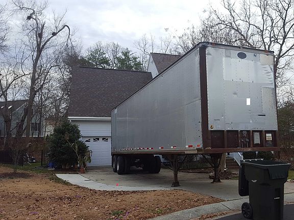 3rd image of 435 Turnberry Dr