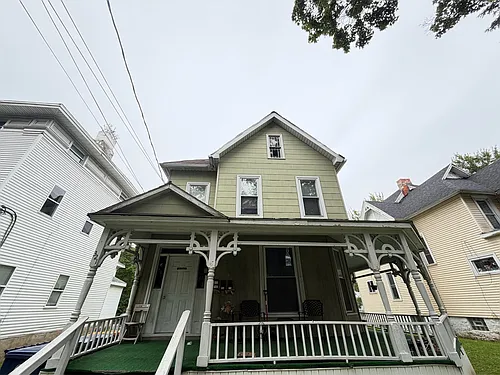 321 Washburn St #1 Photo 1 321 Washburn St #1 Photo 1