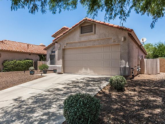 5th image of 8837 E Laurie Ann Dr