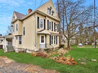 17 Mathewson Ter, Factoryville, PA 18419