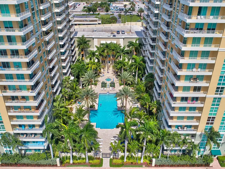 700 E Boynton Beach Blvd #608 — Photo 29