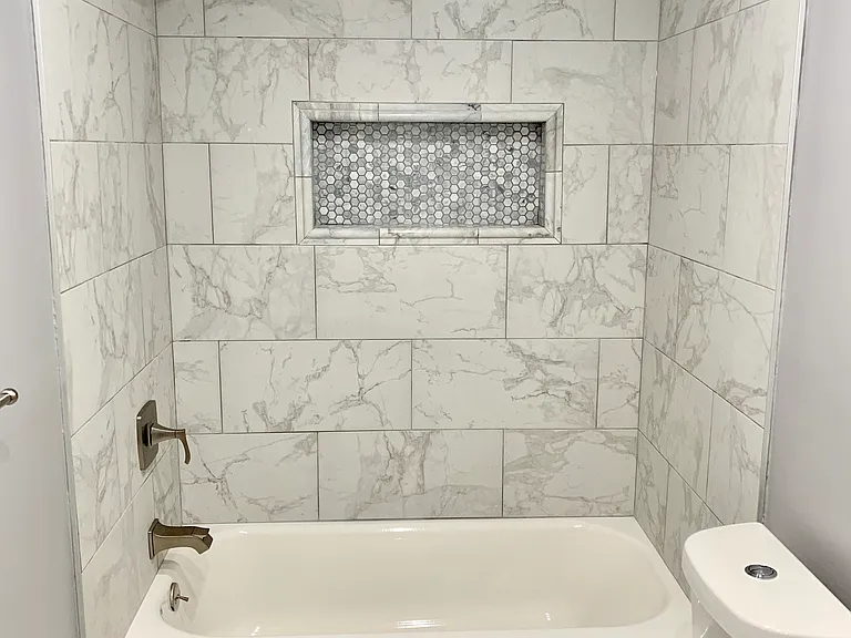 5822 Spotswood Dr #5822 — Photo 8