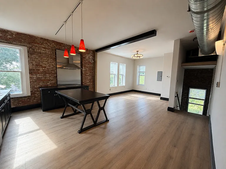 2734 Lafayette Ave #2 — Photo 3