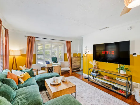 2003 Arpdale St, Austin, TX 78704