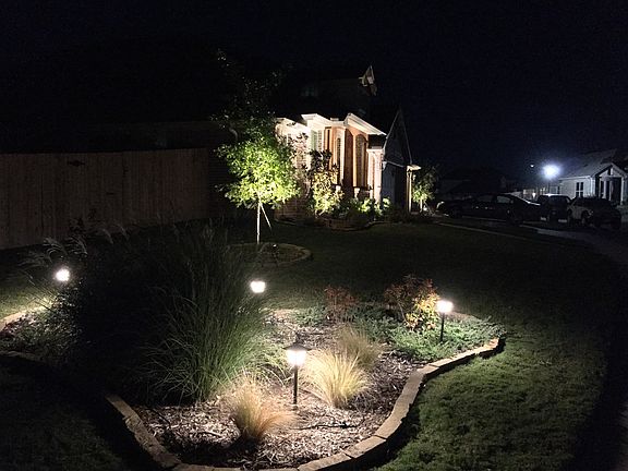 4th image of 500 Amber Ln