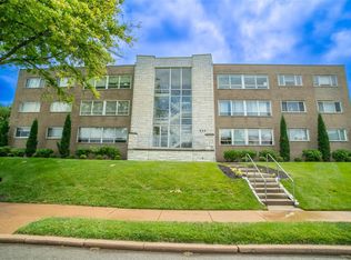 520 S Brentwood Blvd APT 1D, Saint Louis, MO 63105
