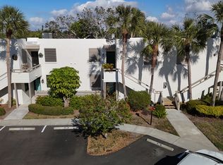 315 Timber Lake Dr #1, Bradenton, FL 34210