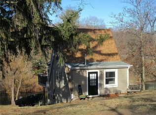 2336 Angler Ct, Brooklyn, IA 52211