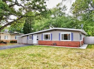 1430 Magnolia St, Glenview, IL 60025