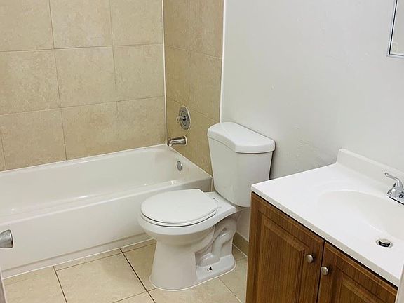 5th image of 8011 NW 35th Ct APT 4