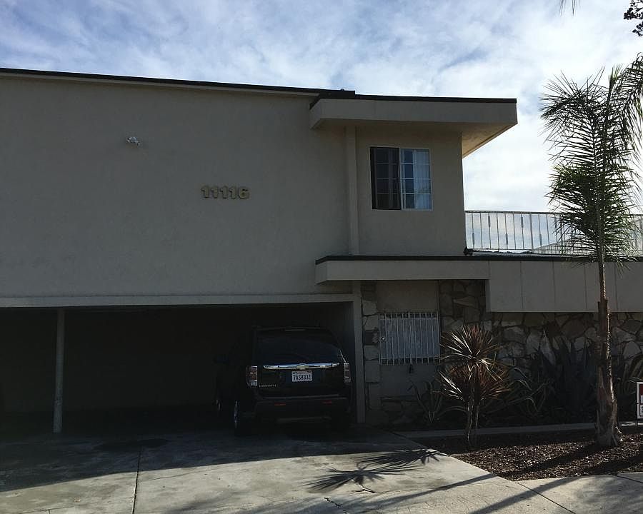 1st image of 11116 Berendo Ave APT 5