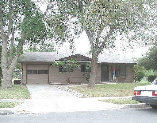 1st image of 4838 CASTLE ARMS DR
