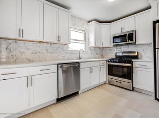 33 Barker St, Brick, NJ 08724