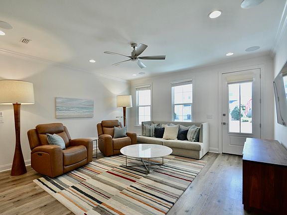 3rd image of 81 Windrow Way