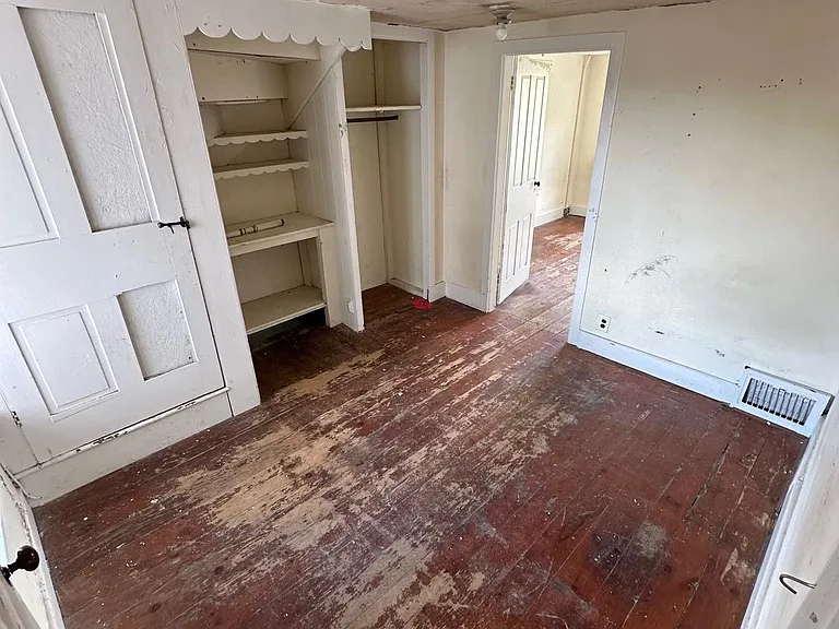 104 S Limekiln Pike — Photo 18