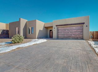 28 Pinon Doblado, Santa Fe, NM 87508