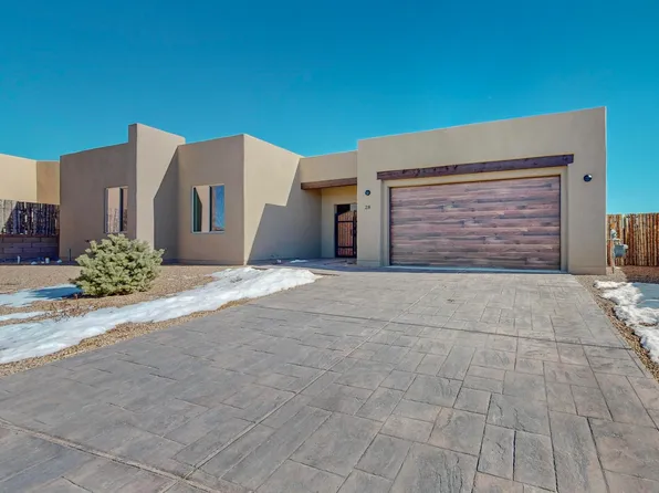 28 Pinon Doblado, Santa Fe, NM 87508