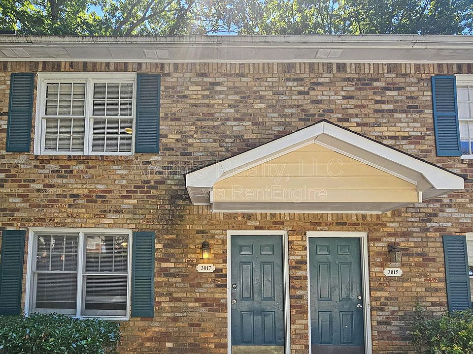 1st image of 3017 Spruce Cir