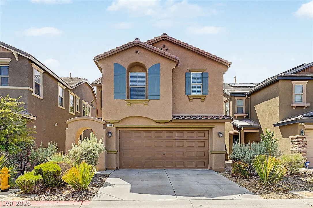 3 bed, 2.5 bath, 1661 sqft, $2,250 — Photo 1