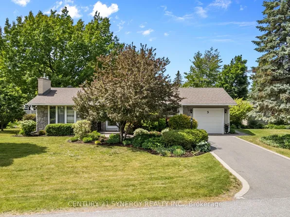 3 Auburn St, Ottawa, ON K2H 6L7
