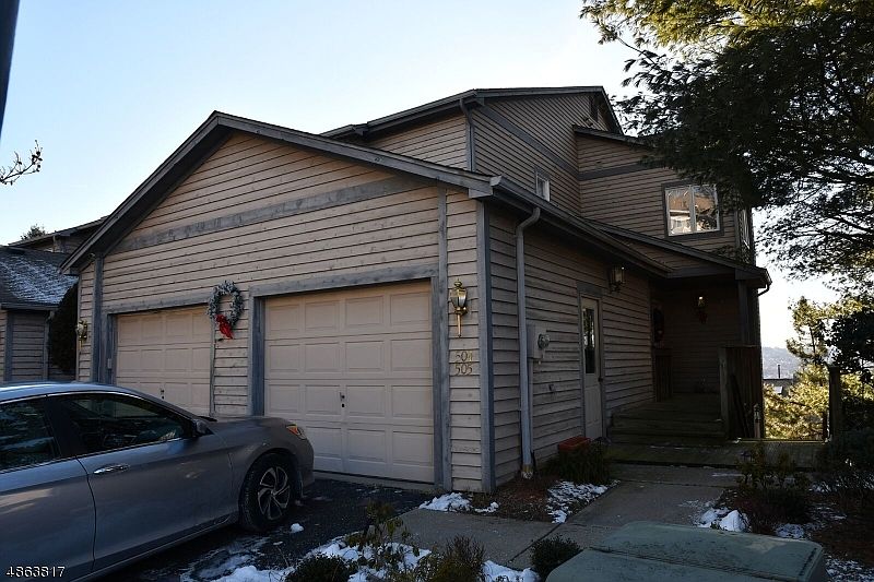 1st image of 505 SKYLINE DR