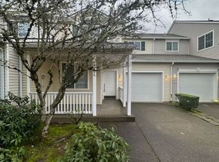 14484 SE Oregon Trail Dr, Clackamas, OR 97015