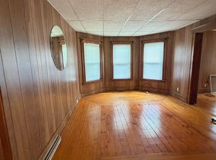 (Undisclosed Address), Worcester, MA 01604