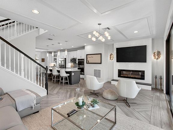 2nd image of 622 Windward Cir S #S