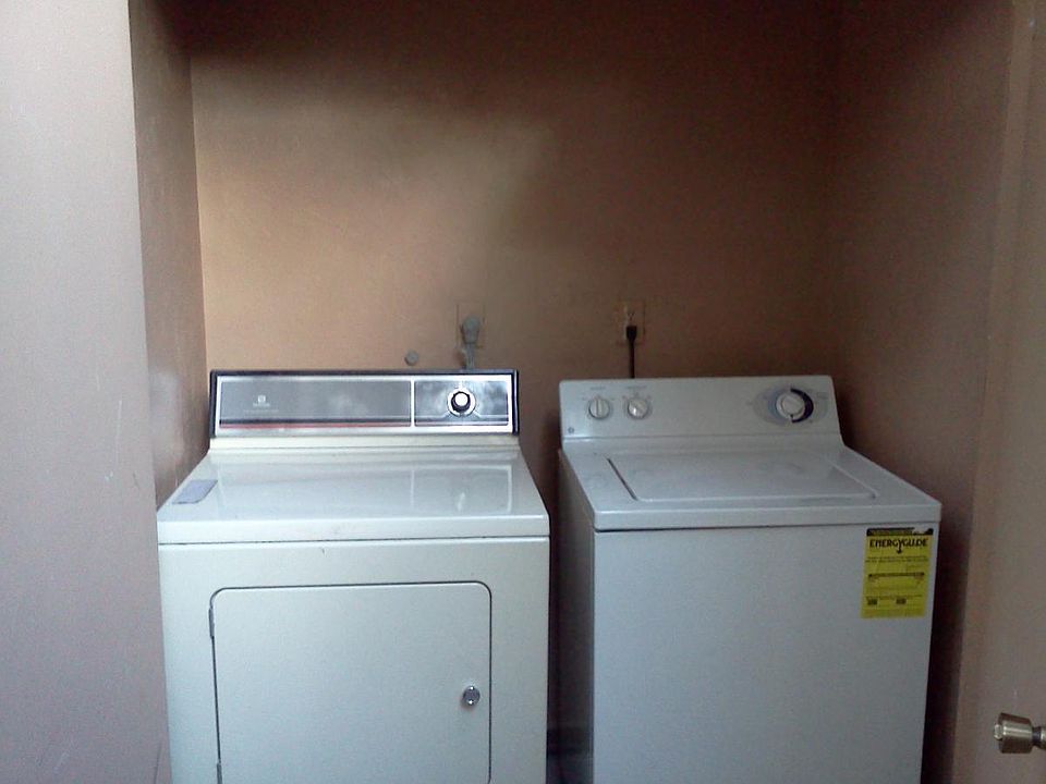 1st image of 2380 Tina Dr