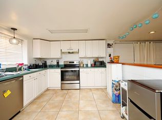 28 Davie Cir #B, Chapel Hill, NC 27514