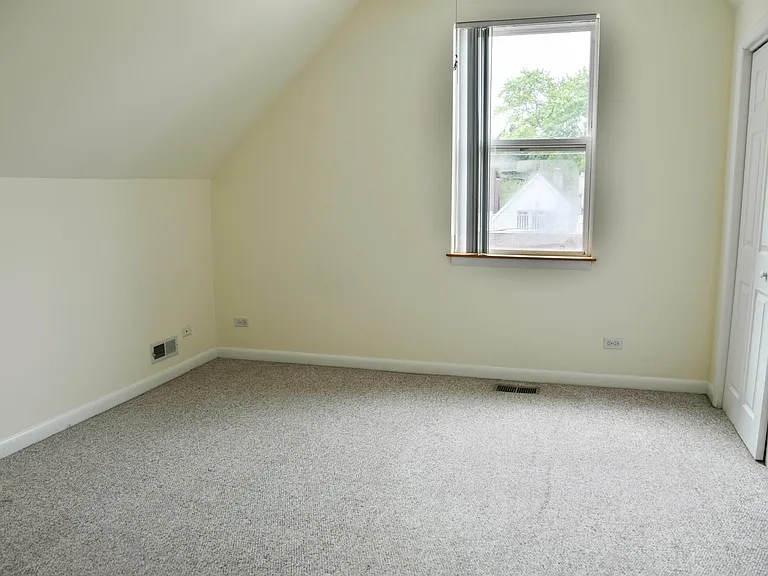 2636 N Halsted St #2R — Photo 9