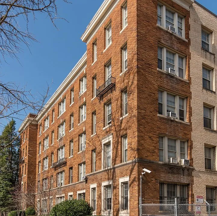 3701 PERSHING