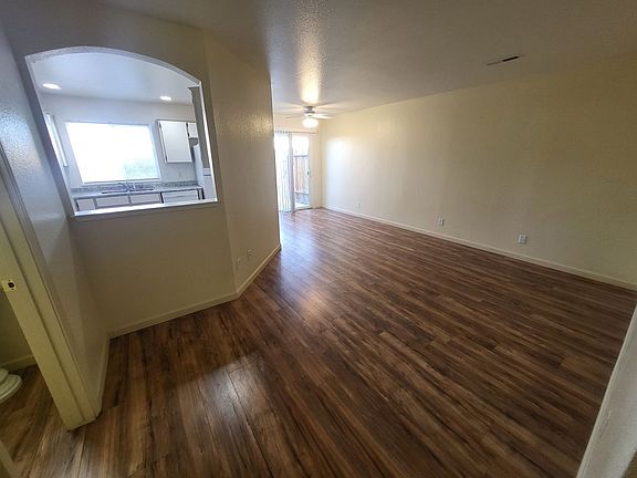 3rd image of 296 Sweetwater Cir #Swe0296-a