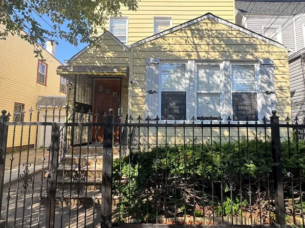 33-28 105th Street, Corona, NY 11368