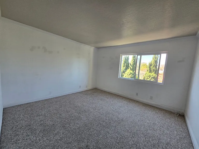 4705 Kester Ave #305 — Photo 14