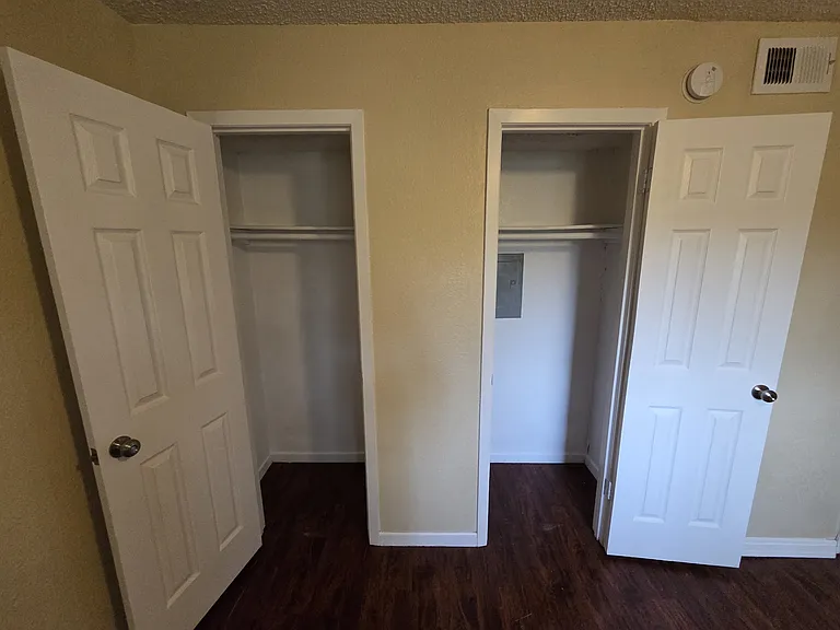 601 Harbour Ave #201 — Photo 8