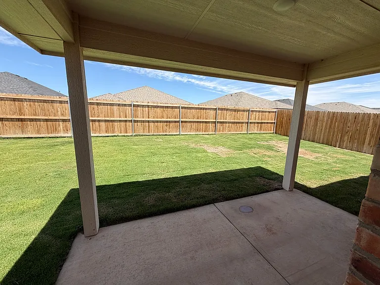 1300 Bajada St — Photo 18