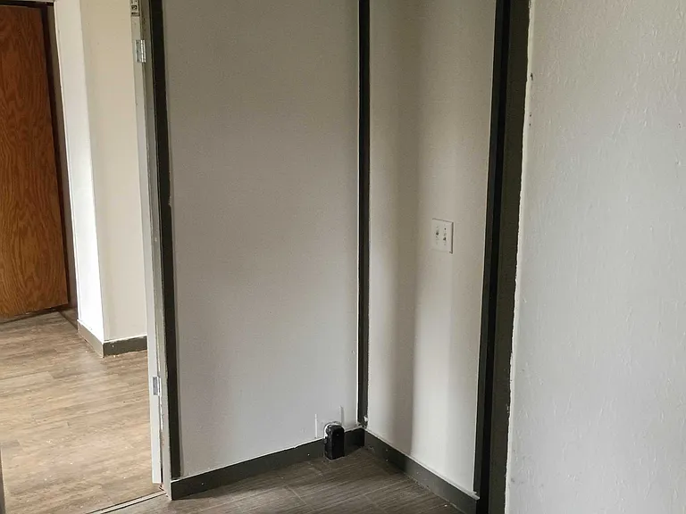 34 Park Cir #524 — Photo 8