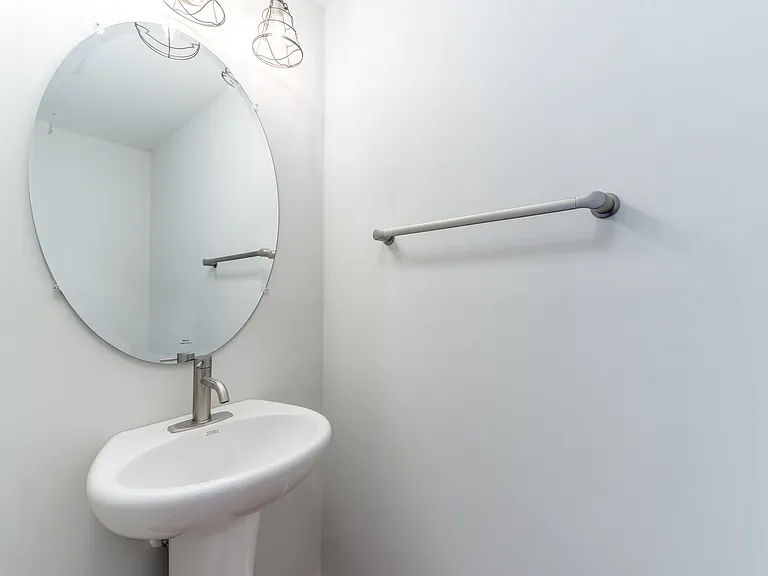 For Rent: Modern Urban Living at 3801 Fleet St Your City Oasis Awaits! — Photo 20