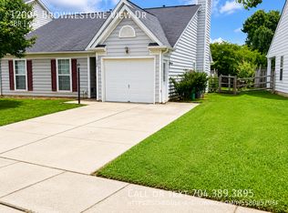 12005 Brownestone View Dr, Charlotte, NC 28269