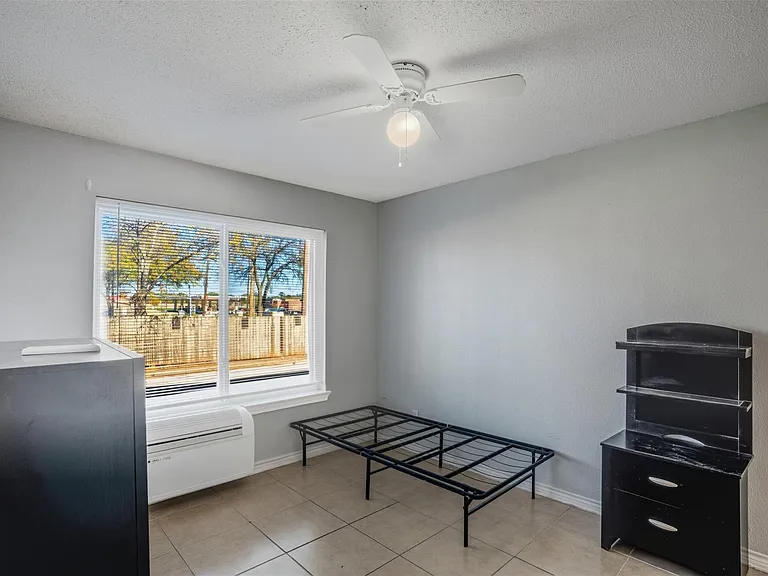 150 S Main St #101 — Photo 25