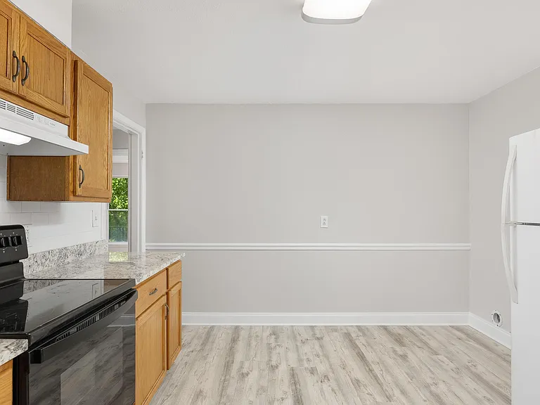 301 Wygoda Cir — Photo 21