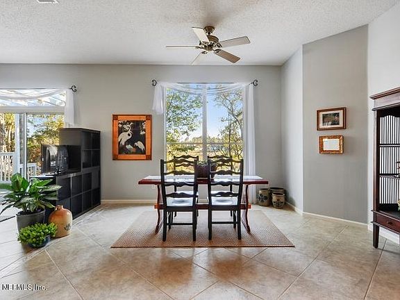 5th image of 1422 Sun Marsh Dr