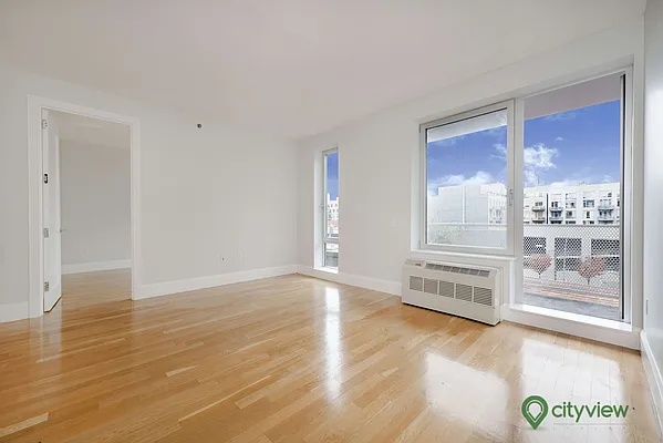 Rented by City View Living | media 74