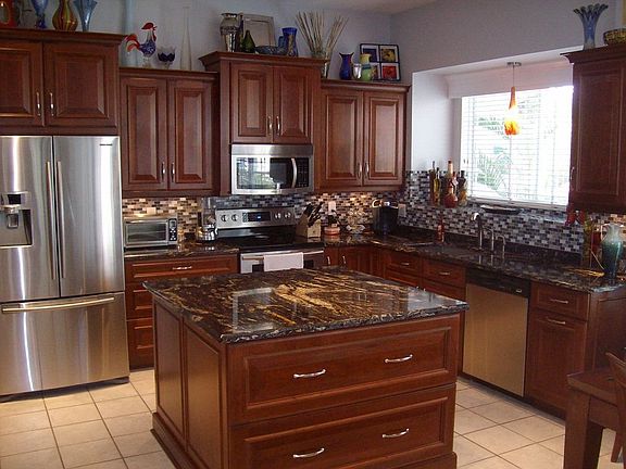 2nd image of 1529 Lake Parker Dr