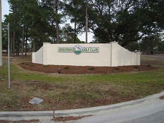 2nd image of 17 Country Club Drive SW