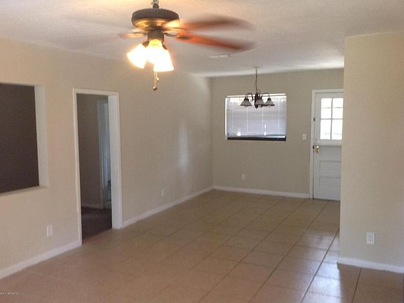 3rd image of 2141 Goltare Dr