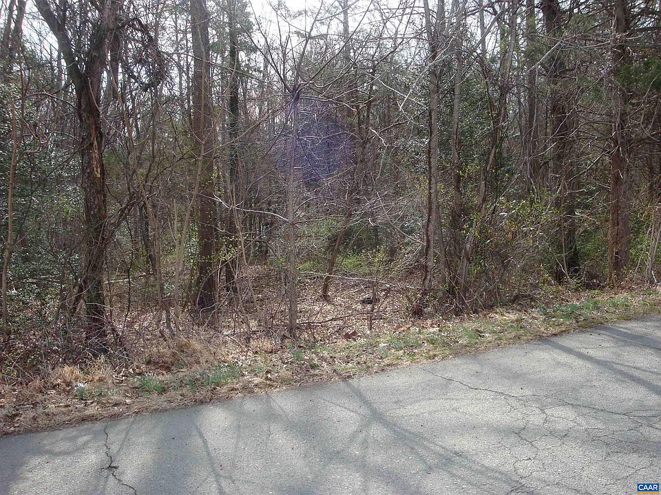 2nd image of 60 Heatherton Dr